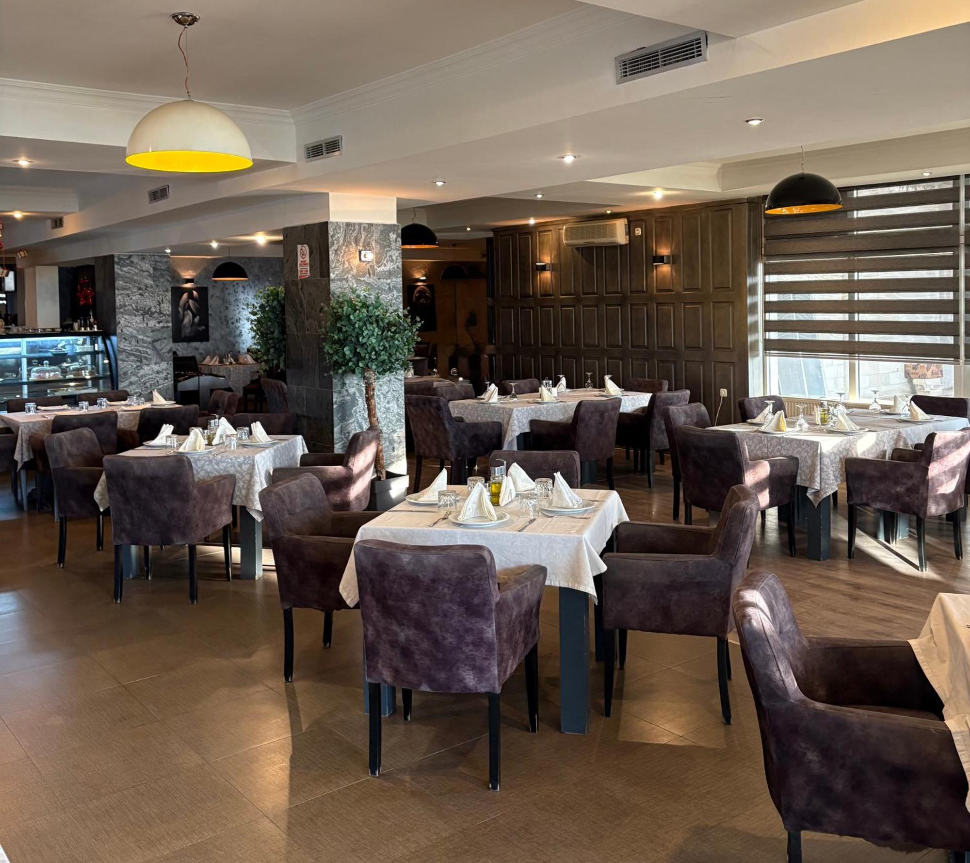 Hotel Europa 92 페리자이 외부 사진